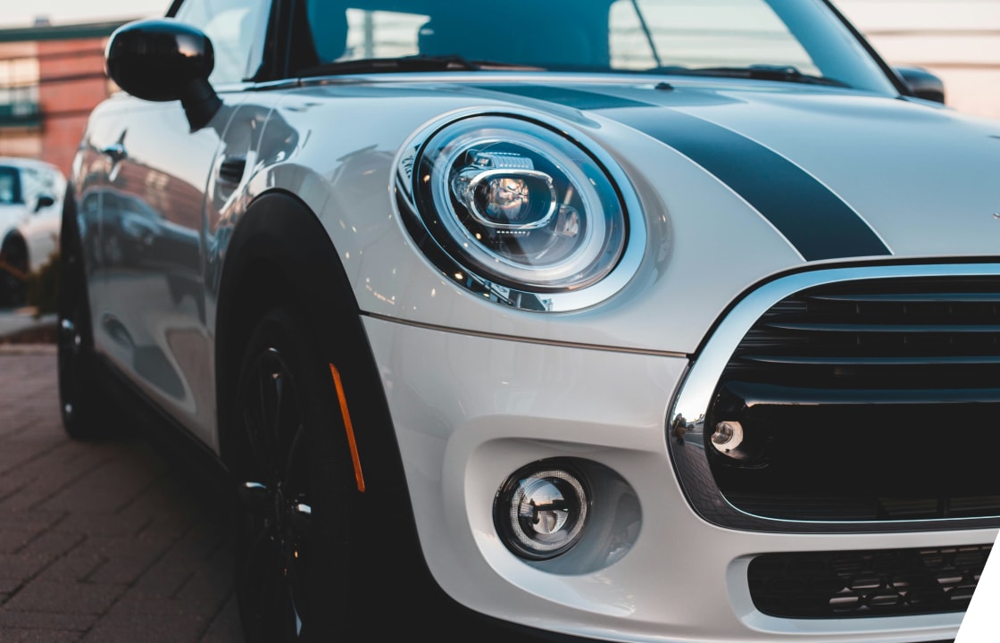 Front of a Mini Cooper